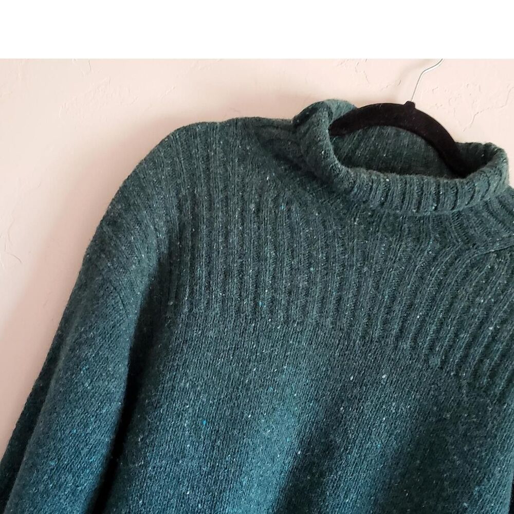 Jcrew Women's Green Jumper - Picture 3 of 5